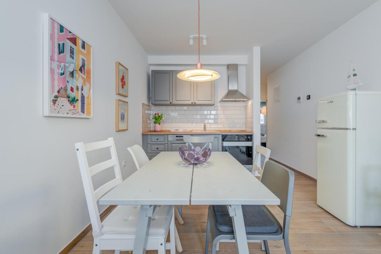 New And Chic Place Near Old Town Of Trogir Zewnętrze zdjęcie